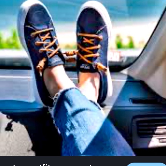 Sperry Crest Vibe Sneaker nautical Navy linen non mark sole boat shoe non skid 8 - Picture 4 of 16